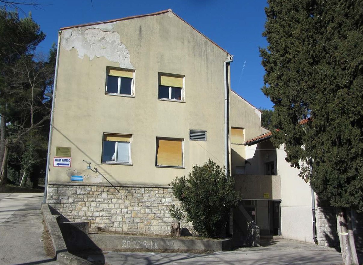 Potpisan ugovor za energetsku obnovu Doma zdravlja Sv. Ante u Benkovcu (2)