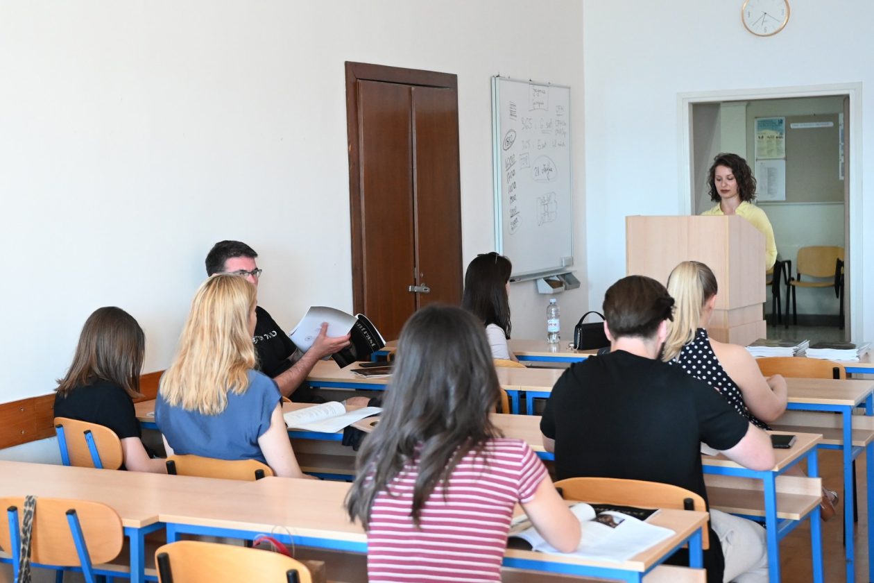 Predstavljen osmi broj studentskog časopisa “Kontrast” (2)