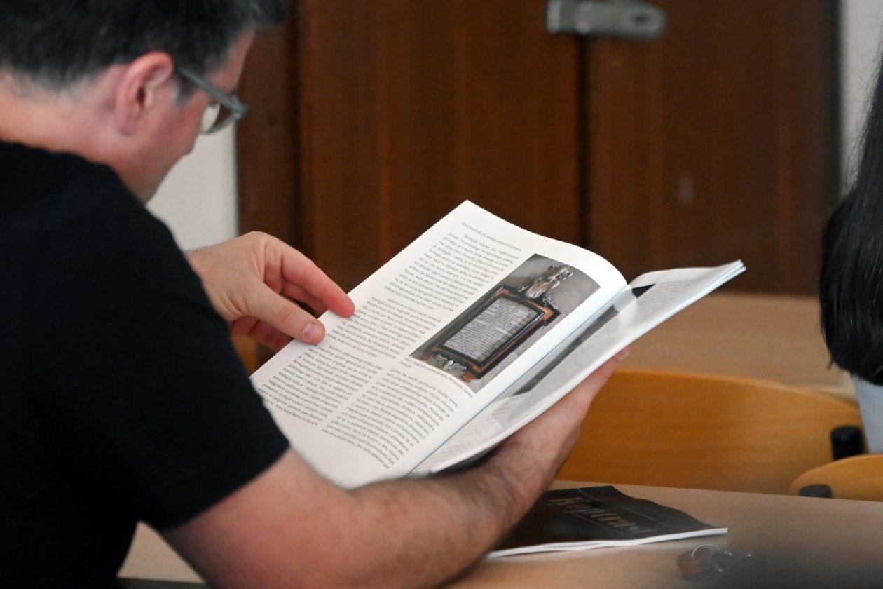 Predstavljen osmi broj studentskog časopisa “Kontrast” (6)