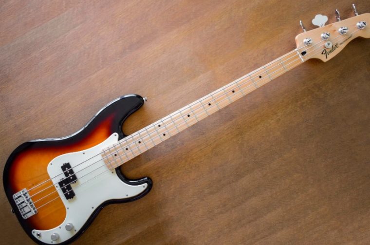 fender bas gitara