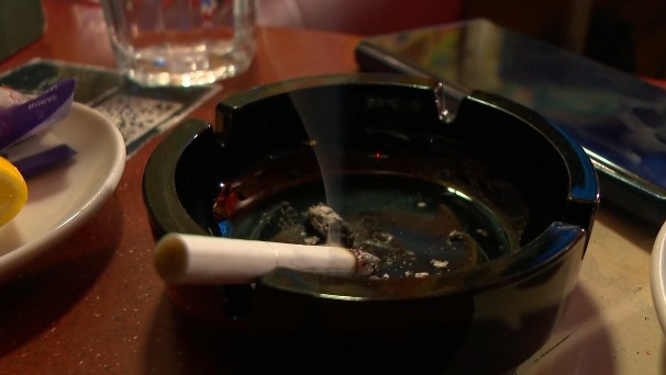 kafic cigareta cigarete zabrana pusenja pusenje