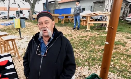 Ni “veljača prevrtača” ne ometa Benkovački sajam