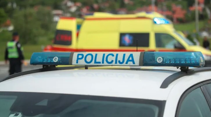 prometna nesreca ilustracija, policija prometna nesreca ilustracija, policija