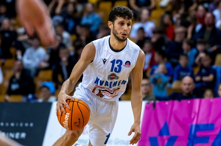 Toni Jelenković