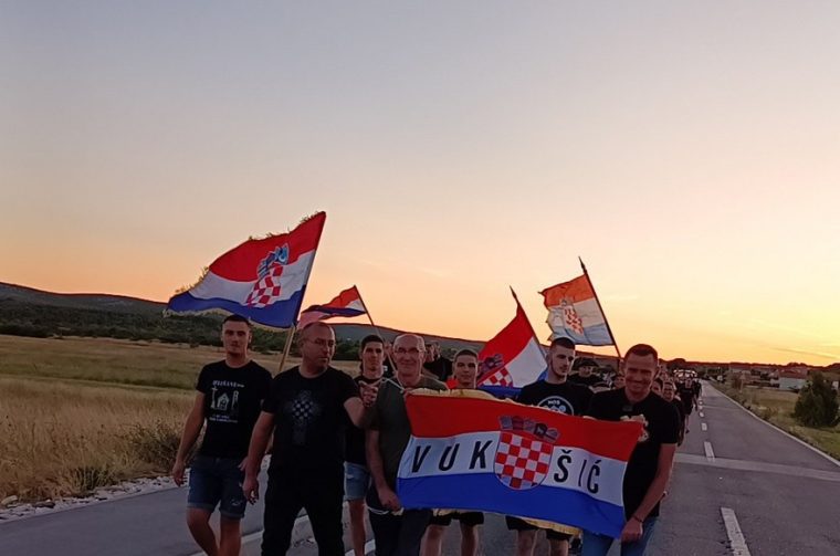 Tradicionalna 17. molitvena hodnja Koracima nade u istinu Bulić- Vukšić- Lišane Ostrovičke (29)
