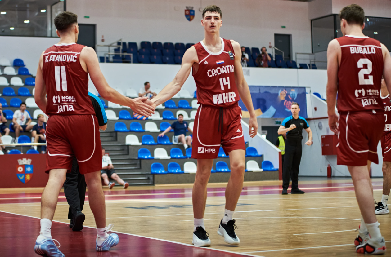 U18, Alexander Božiković U18, Alexander Božiković