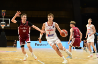 U20, Niko Šare
