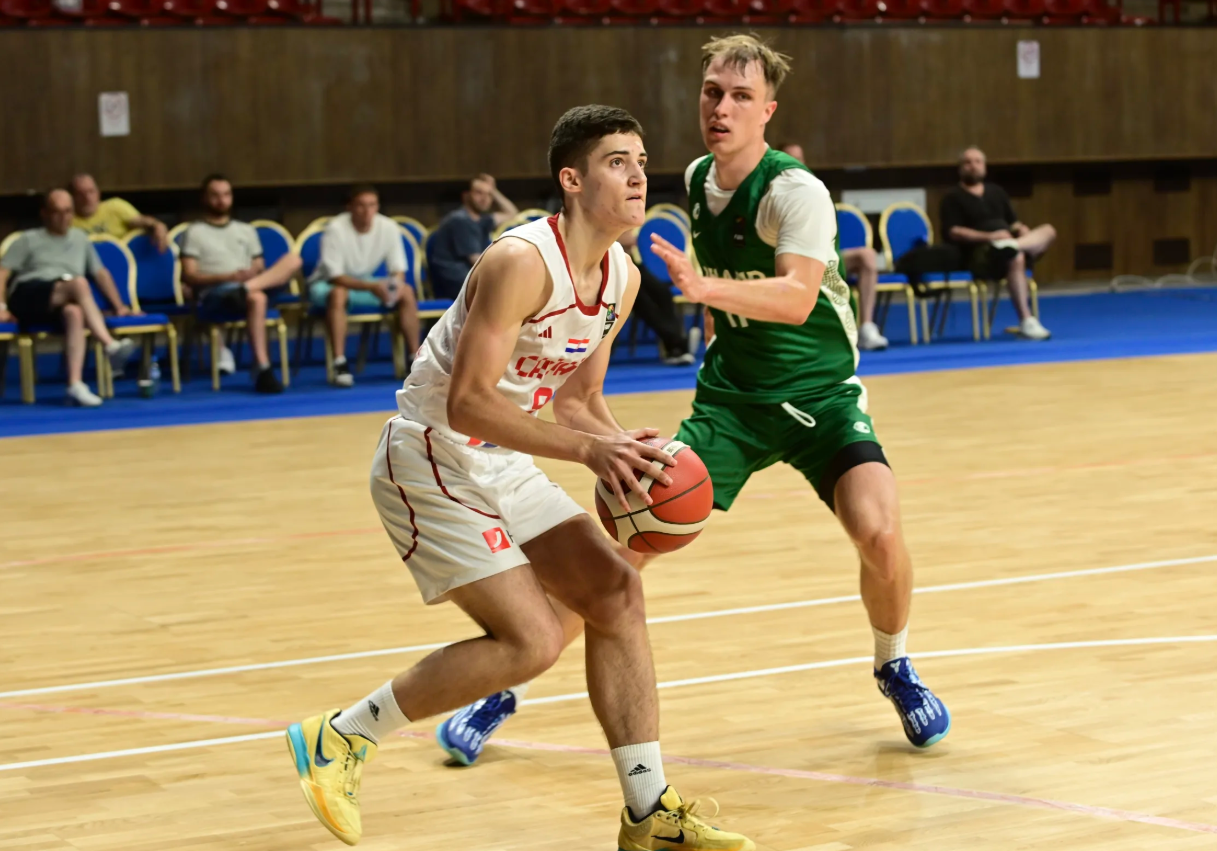 U20, Toni Torbarina