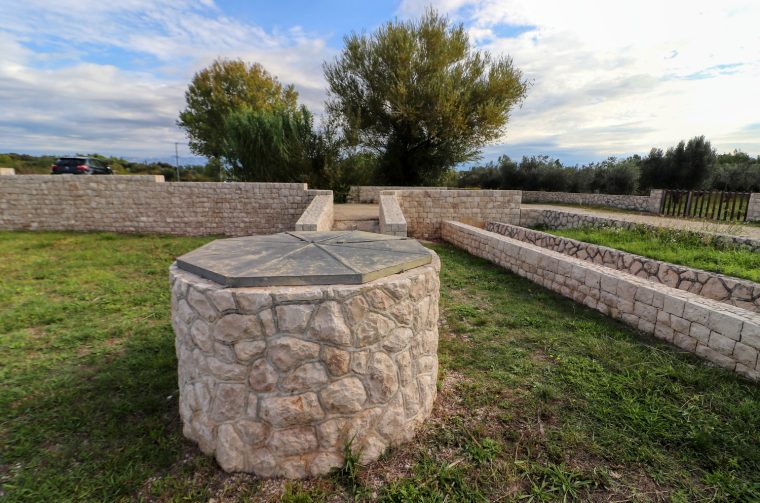 Uređuje se povijesni tradicijski lokalitet bunara kod Potoka na Viru (9)
