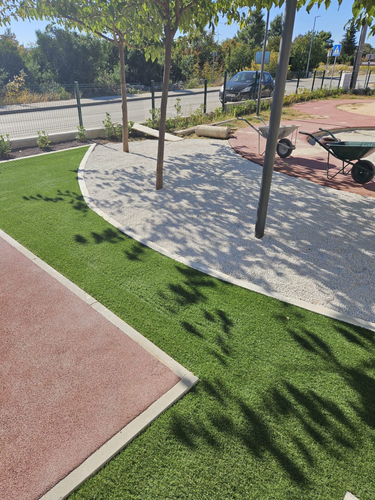 WhatsApp Image 2025-10-15 at 13.15.22_24317b96 WhatsApp Image 2025-10-15 at 13.15.22_24317b96