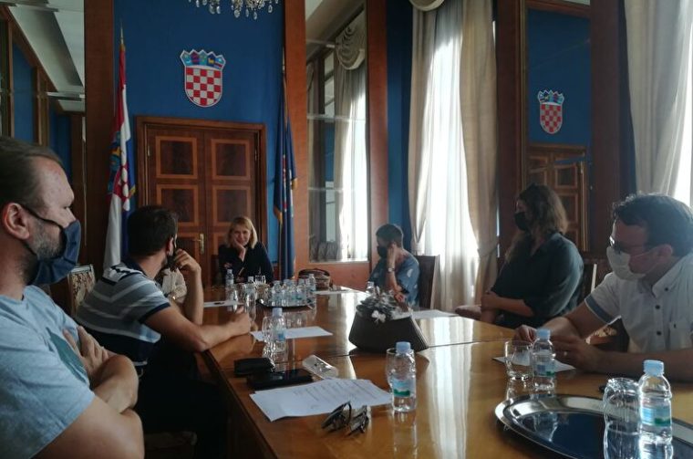 WhatsApp+Image+2021-08-04+at+15.46.01