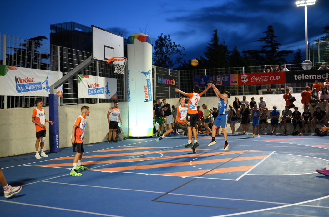 Zadrani brončani na Kinder joy turniru u uličnoj košarci Zadrani brončani na Kinder joy turniru u uličnoj košarci