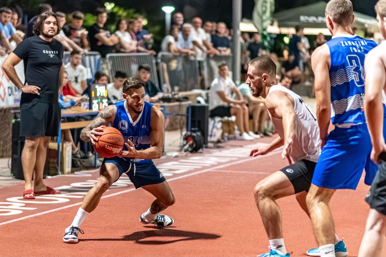 Zadarska ljetna liga, Zaratini Foša 4