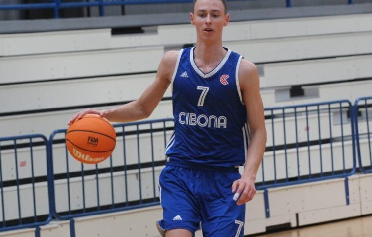 Zvonimir Dujaković