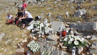 Obilježena 9. obljetnica kornatske tragedije u kojoj je život izgubilo 12 vatrogasaca. Photo: Hrvoje Jelavić/PIXSELL Obilježena 9. obljetnica kornatske tragedije u kojoj je život izgubilo 12 vatrogasaca. Photo: Hrvoje Jelavić/PIXSELL