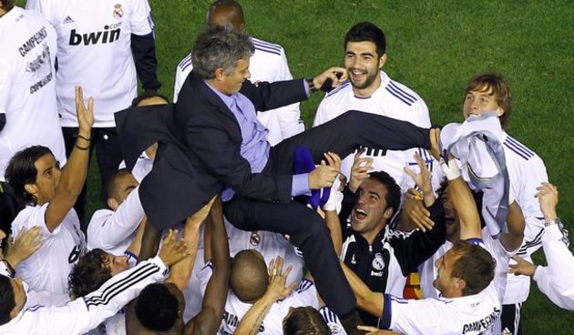 Slavlje igrača Reala – Mourinho u zraku, Foto: Reuters
