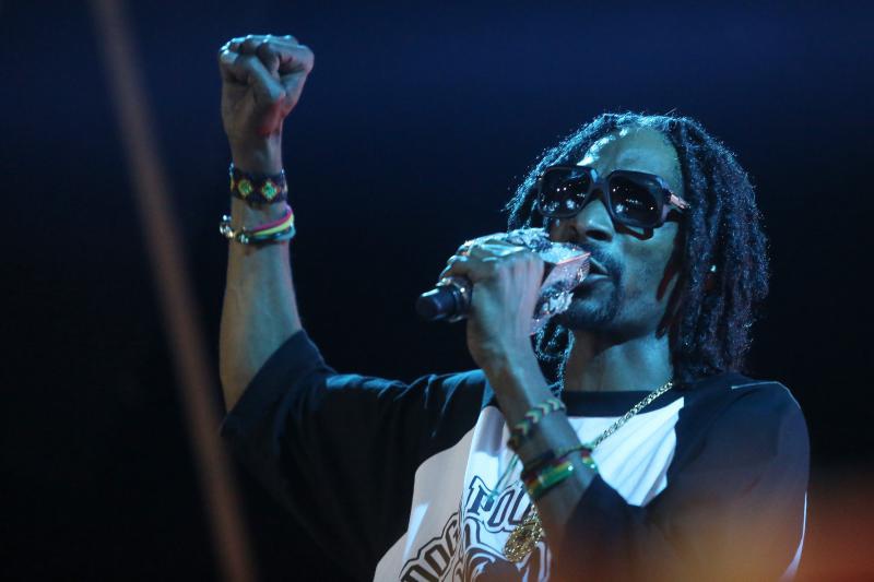 10.07.2013., Novalja – Americki reper Snoop Dogg, odnosno Snoop Lion, nastupio je u prepunom klubu Papaya na Zrcu u sklopu Fresh Island festivala. Photo: Filip Brala/PIXSELL 10.07.2013., Novalja – Americki reper Snoop Dogg, odnosno Snoop Lion, nastupio je u prepunom klubu Papaya na Zrcu u sklopu Fresh Island festivala. Photo: Filip Brala/PIXSELL