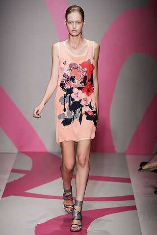 DKNY proljeće/ljeto 2010 (Moda.hr)