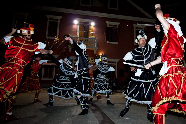 Biograd na Moru: Viteska igra, korculanska “Moreska”, Foto: Franjo Juric Biograd na Moru: Viteska igra, korculanska “Moreska”, Foto: Franjo Juric
