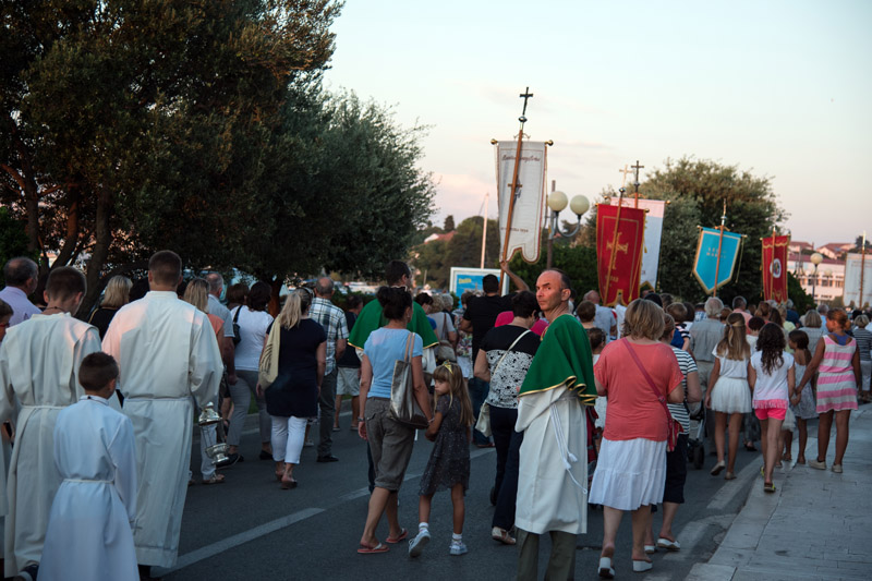 Procesija u Biogradu na blagdan sv. Roka, foto: Vinko Pešić Procesija u Biogradu na blagdan sv. Roka, foto: Vinko Pešić