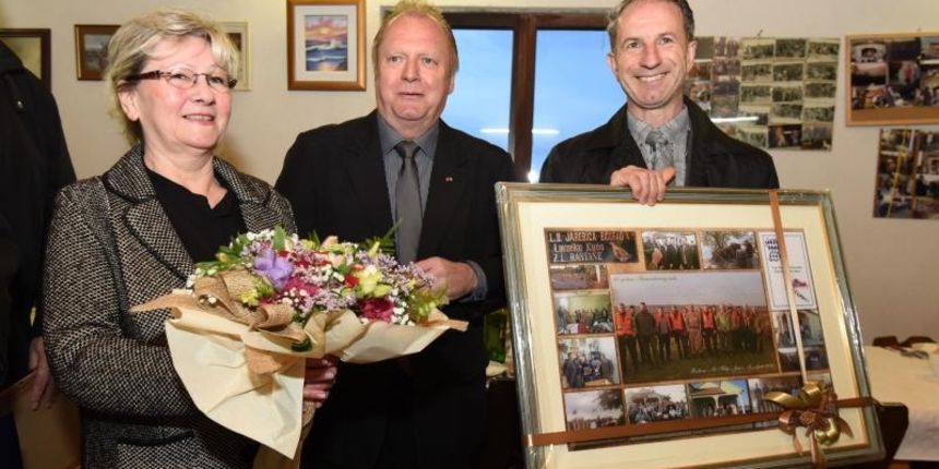 U Lovackom domu u Rastanima odrzana je proslava 20 godina neprestanog humanitarnog rada Marion i Manfred Nurnberger iz Savezne Republike Njemacke donatora bolnickih kreveta raznim bolnicama i institucijama. Photo: Dino Stanin/PIXSELL U Lovackom domu u Rastanima odrzana je proslava 20 godina neprestanog humanitarnog rada Marion i Manfred Nurnberger iz Savezne Republike Njemacke donatora bolnickih kreveta raznim bolnicama i institucijama. Photo: Dino Stanin/PIXSELL