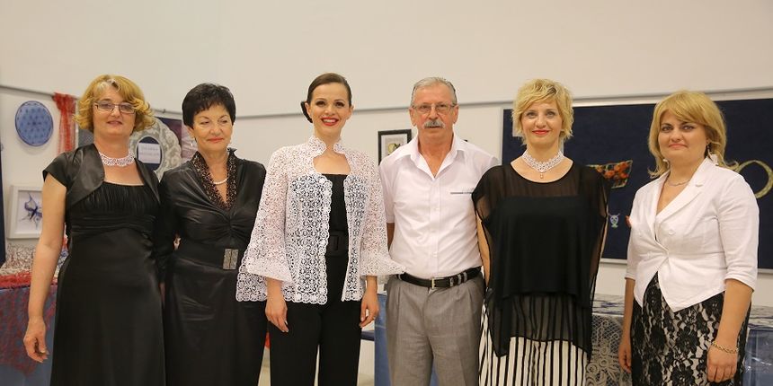 Paška čipka u visokoj modi