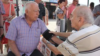 Nacionalna društva Crvenog križa diljem svijeta, potaknuta inicijativom Međunarodne federacije društava Crvenog križa i Crvenog polumjeseca (IFRC), obilježila su i ove godine Svjetski dan prve pomoći. Ovo je bila još jedna prilika da se ukaže na važnost p Nacionalna društva Crvenog križa diljem svijeta, potaknuta inicijativom Međunarodne federacije društava Crvenog križa i Crvenog polumjeseca (IFRC), obilježila su i ove godine Svjetski dan prve pomoći. Ovo je bila još jedna prilika da se ukaže na važnost p