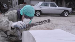 Mladi europski kipari stigli u Imotski, punom parom rade spomenik kultnom Mercedesu Mladi europski kipari stigli u Imotski, punom parom rade spomenik kultnom Mercedesu