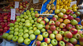 Đir po pijaci, 30. siječnja 2012. (foto:Saša Čuka)