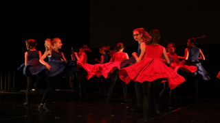 HNK Zadar: 5. Zadarski plesni festival u organizaciji Plesne udruge Gesta okupio je više od 260 plesača HNK Zadar: 5. Zadarski plesni festival u organizaciji Plesne udruge Gesta okupio je više od 260 plesača