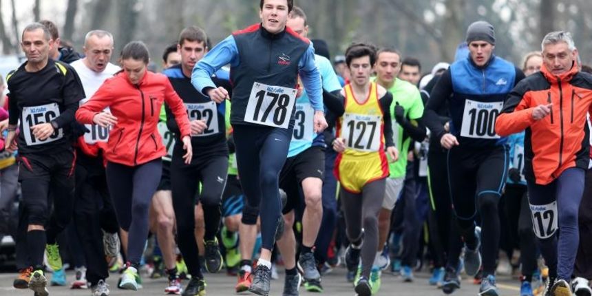 Zagreb – Cestovna utrka 162 stube ciji je cilj promicanje bavljenja fizickom aktivnoscu i zdravog nacina zivota. Simbol utrke je srce, koje osim sto simbolizira prevenciju kardiovaskularnih bolesti, simbolizira i Valentinovo oko kojega se utrka odrzava. S Zagreb – Cestovna utrka 162 stube ciji je cilj promicanje bavljenja fizickom aktivnoscu i zdravog nacina zivota. Simbol utrke je srce, koje osim sto simbolizira prevenciju kardiovaskularnih bolesti, simbolizira i Valentinovo oko kojega se utrka odrzava. S