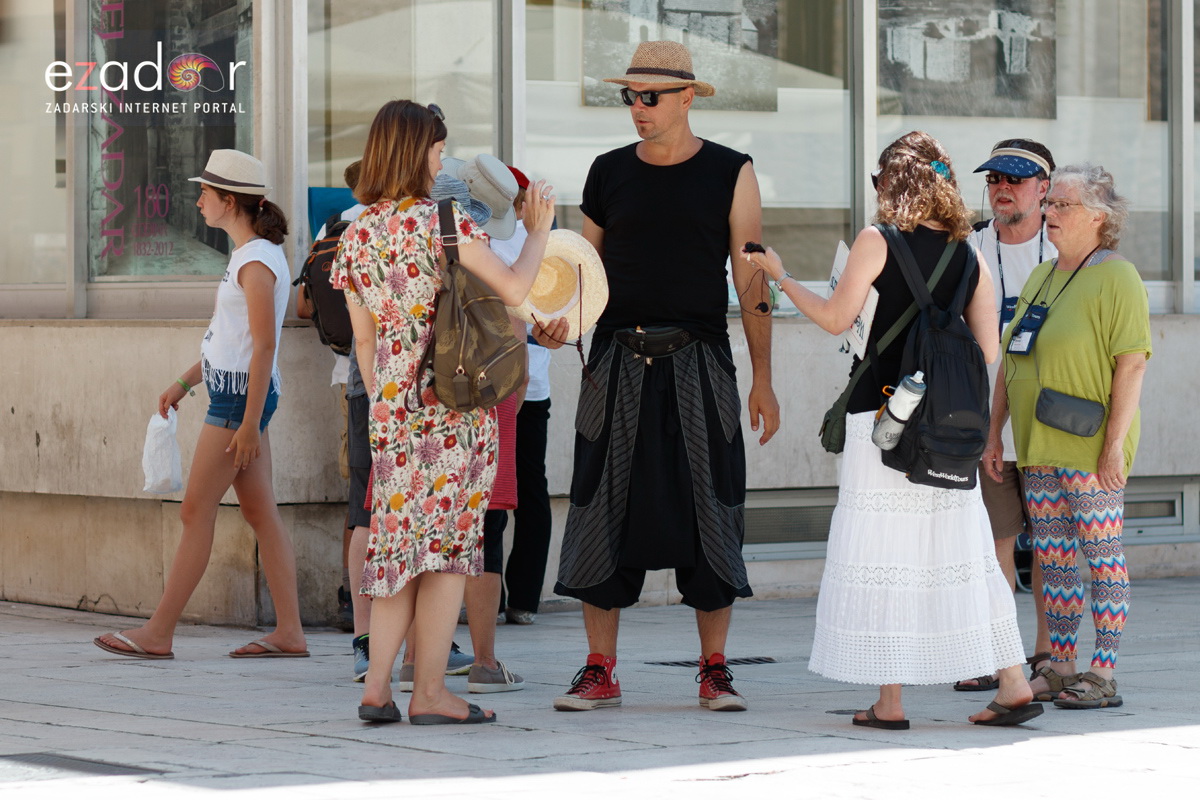 Đir po gradu, ponedjeljak 17. lipnja 2019. Đir po gradu, ponedjeljak 17. lipnja 2019.