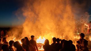 Kozjak: 17. Međunarodni Slama Land Art Festival – “Zlatno doba” Kozjak: 17. Međunarodni Slama Land Art Festival – “Zlatno doba”