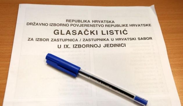 Parlamentarni izbori 2016. Kutije i glasački listići. Photo: Dusko Jaramaz/PIXSELL