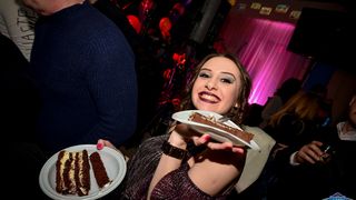 U Famous beach and grill baru Rockatansky bend proslavio je 20 godina djelovanja U Famous beach and grill baru Rockatansky bend proslavio je 20 godina djelovanja