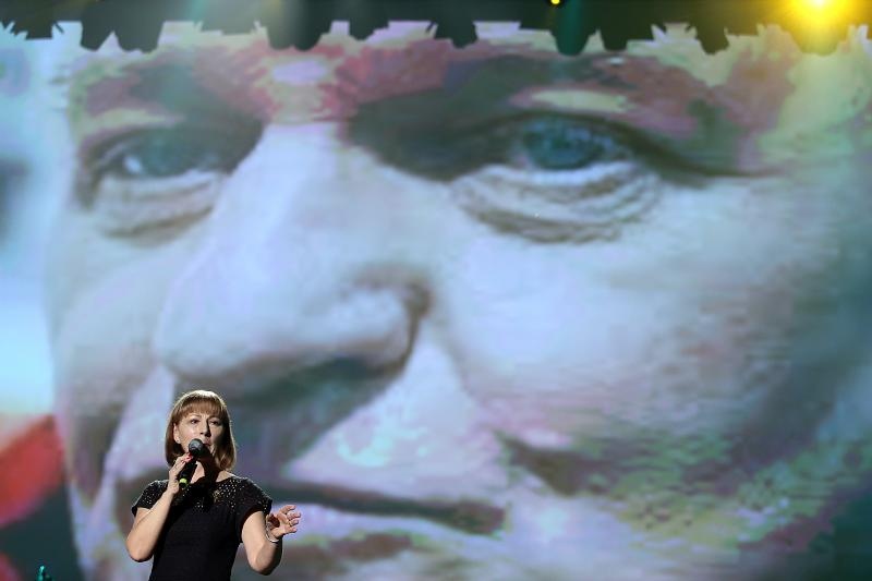 U koncertnoj dvorani Vatroslav Lisinski održan koncert “Hiljade pahulja bijelih” posvećen Kemalu Montenu. Foto. Goran Stanzl/PIXSELL U koncertnoj dvorani Vatroslav Lisinski održan koncert “Hiljade pahulja bijelih” posvećen Kemalu Montenu. Foto. Goran Stanzl/PIXSELL