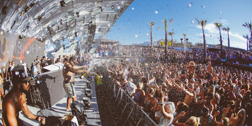 Plaža Zrće, Pag, Papaya