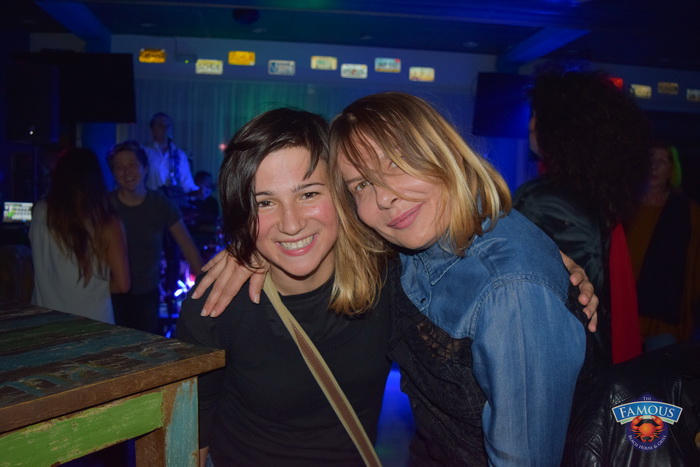 Songbusters i Elena Stella @ Famous Beach Bar & Grill Songbusters i Elena Stella @ Famous Beach Bar & Grill