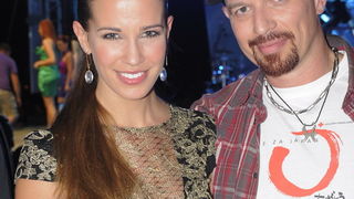 Vodice, 110611.
Obala Vladimira Natora.
Posljednja vecer CMC -a u Vodicama.
Na slici: Voditeljica Korana Gvozdic i Dragan Lukic
Foto: Marija Mihic / CROPIX