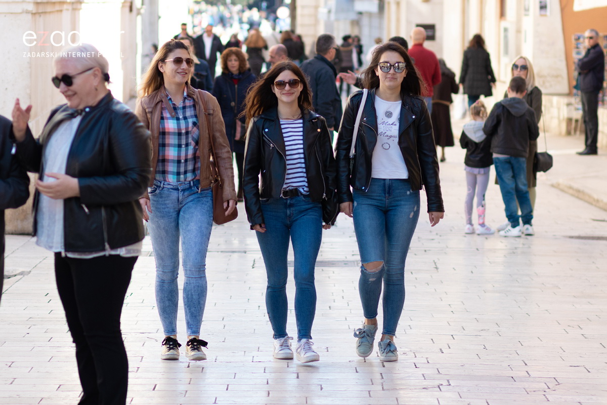 Đir po gradu, subotnja špica 9. ožujka 2019. Đir po gradu, subotnja špica 9. ožujka 2019.