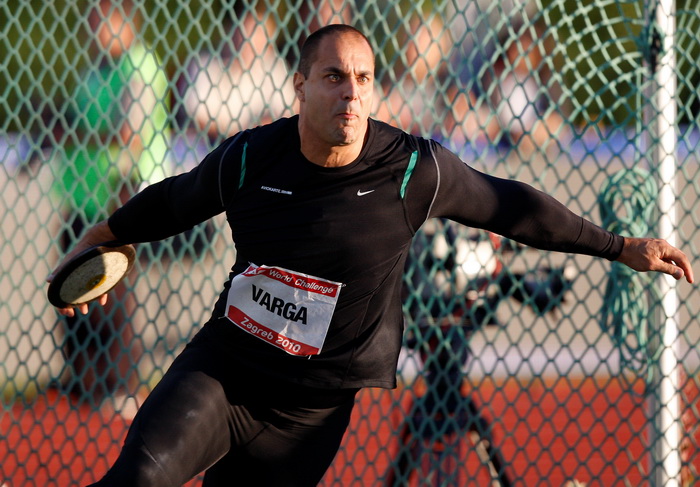 Zagreb, 010910.
Atletski stadion Mladost. Jarunska 5.
60. atletski memorijal Borisa Hanzekovica,World Challenge Zagreb 2010.
Na fotografiji: Roland Varga, disk.
Foto: Ronald Gorsic / CROPIX Zagreb, 010910.
Atletski stadion Mladost. Jarunska 5.
60. atletski memorijal Borisa Hanzekovica,World Challenge Zagreb 2010.
Na fotografiji: Roland Varga, disk.
Foto: Ronald Gorsic / CROPIX