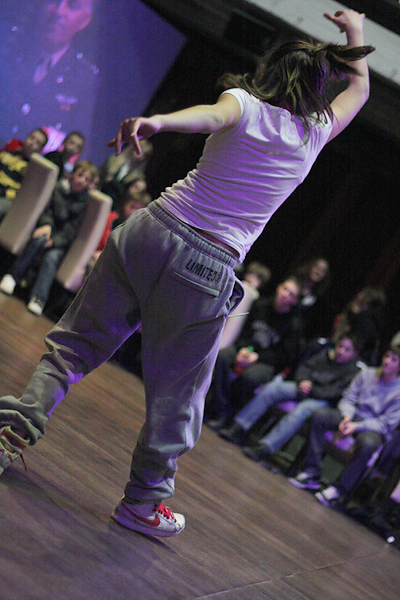 Image 1038879 (auto)