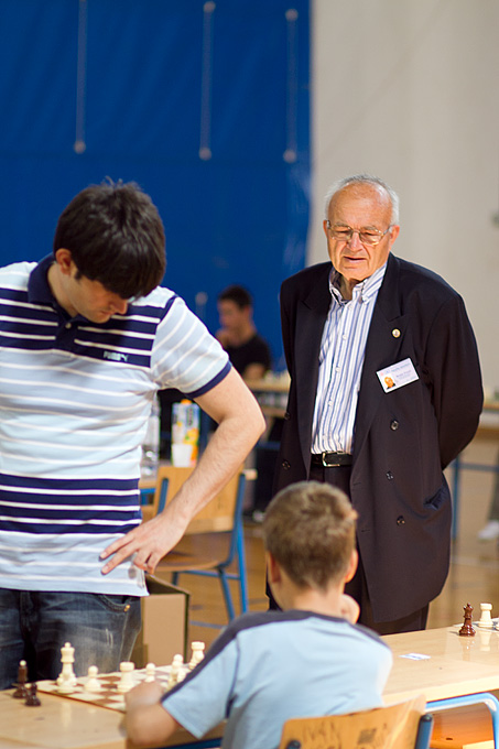 Bibinje: Alternativna sahovska simultanka 13. svibnja 2011, Foto: leo Banic Bibinje: Alternativna sahovska simultanka 13. svibnja 2011, Foto: leo Banic