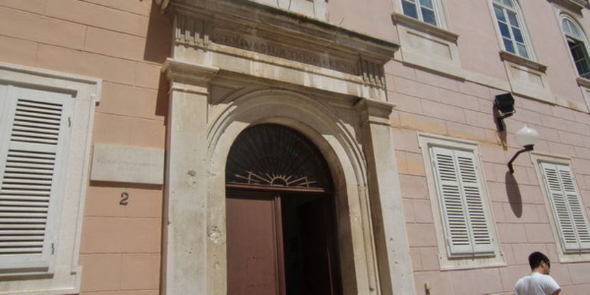 Zmajević sjemenište