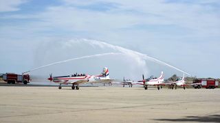 Krstičević poželio Krilima Oluje dobrodošlicu nakon nastupa u Belgiji i čestitao im jubilarni 200. nastup Krstičević poželio Krilima Oluje dobrodošlicu nakon nastupa u Belgiji i čestitao im jubilarni 200. nastup