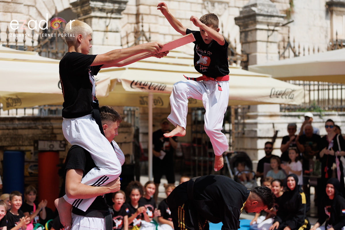 Spektakularna Taekwondo prezentacija na Narodnom trgu