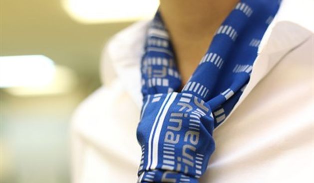 Svilena marama za djelatnice Fine (Foto: Martina Kenji/Tportal.hr)