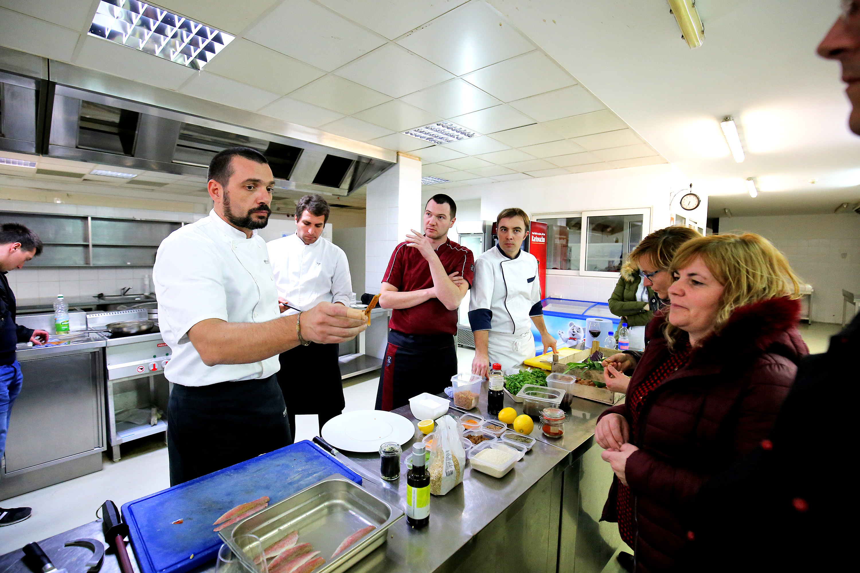 Kuharska radionica Davida Skoke u Falkensteiner Hotelu Adriana Kuharska radionica Davida Skoke u Falkensteiner Hotelu Adriana