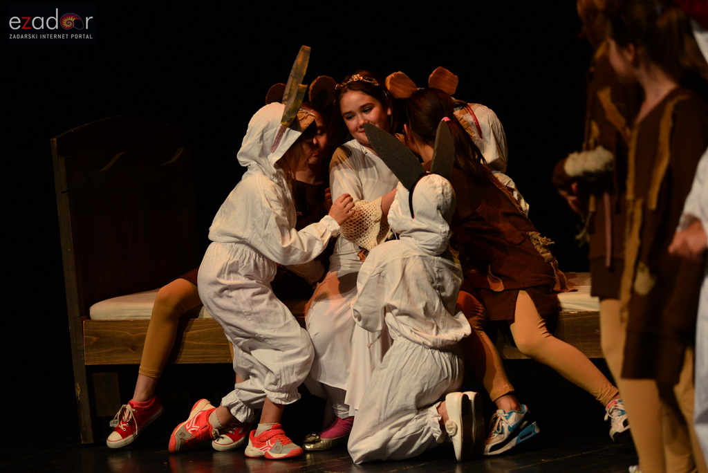 Premijera predstave “Snjeguljica” u izvedbi polaznika “Donatoline 1” Premijera predstave “Snjeguljica” u izvedbi polaznika “Donatoline 1”