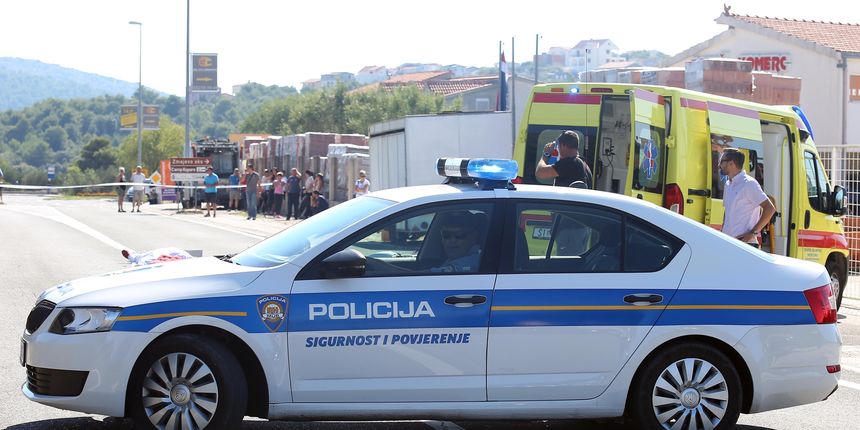 Policija